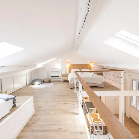Les Palmiers, Center, Walk To Beach, Ac, Wifi * Antibes
