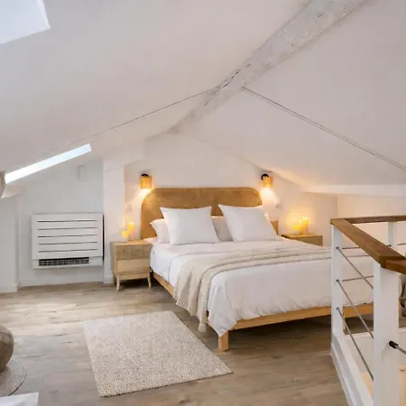 Les Palmiers, Center, Walk To Beach, Ac, Wifi * アンティーブ